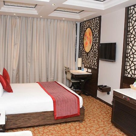 The First Hotel Chandigarh Exterior photo
